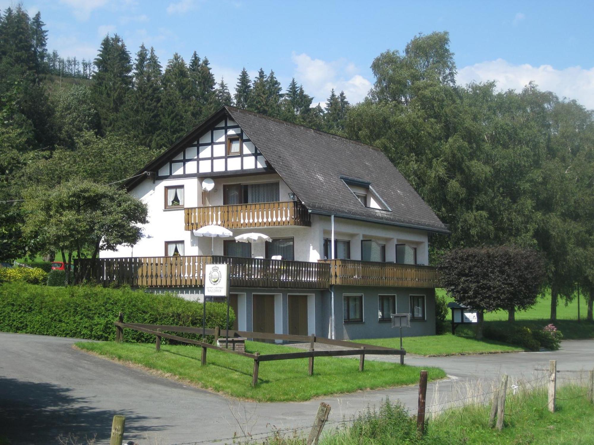 Pension-Gaestehaus Waldhof Winterberg Exterior photo